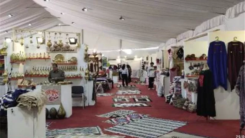 وحدة السكان بالأقصر تشارك فى معرض ديارنا