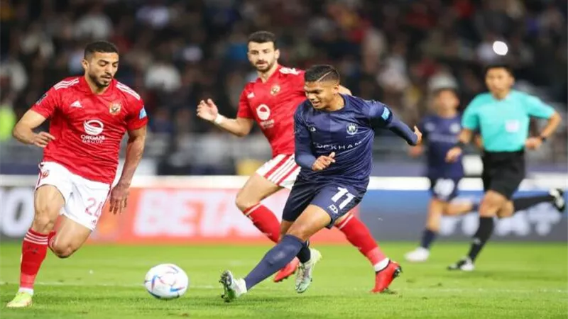 ناقد رياضي مغربي: فوجئت بأداء الأهلي أمام أوكلاند