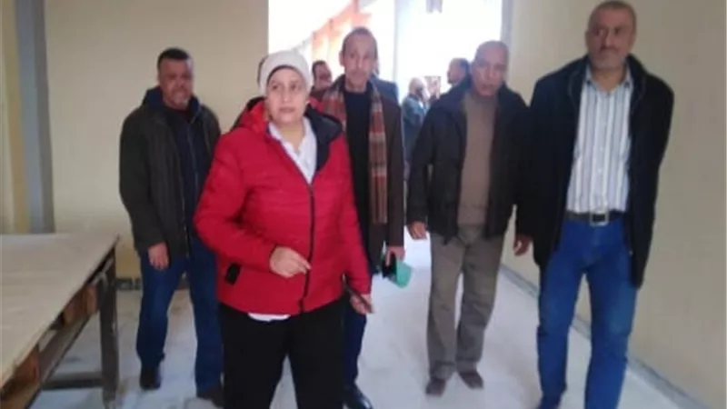 مدير تعليم القليوبية تتابع أعمال الصيانة بعدد من المدارس فى بنها