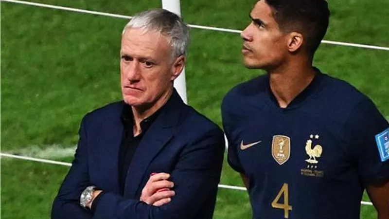 ديشامب عن اعتزال فاران : أحترم قراره حتى لو بدا مؤسفًا