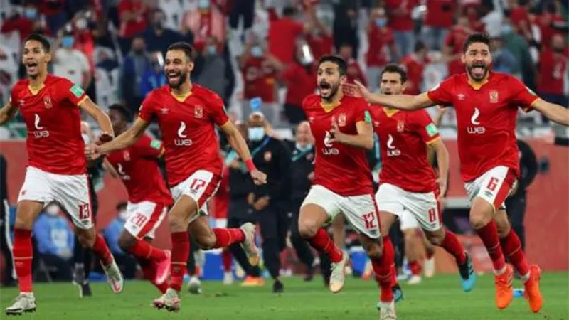 5 قنوات تنقل مباراة الأهلي وأوكلاند سيتي فى مونديال الأندية