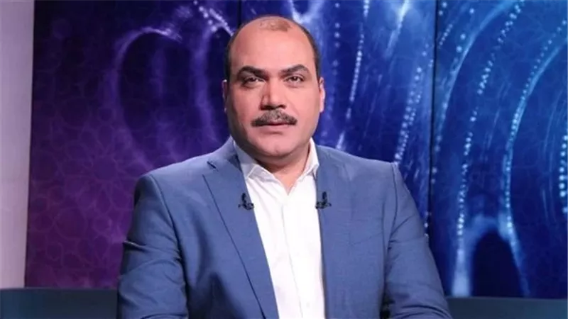 محمد الباز يفضح مخطط الإخوان وإدعاء تعاقد هيئة قناة السويس مع شركة أجنبية