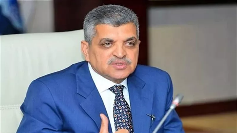إفلاس من أعداء البلد.. رئيس هيئة قناة السويس يعلق على «العقد المزور»