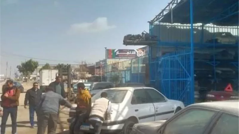 غراب يتابع أعمال النظافة والتطوير ورفع الاشغالات بطريق بلبيس