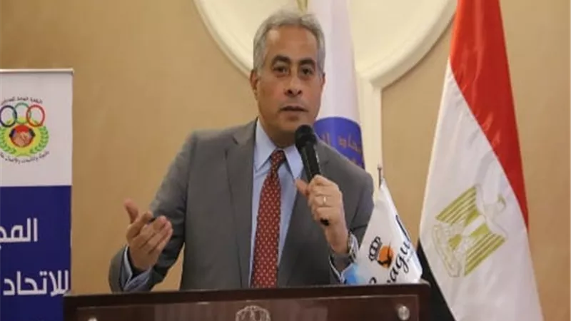 وزير القوى العاملة يدعو العمال العرب للتمسك بشعار قوتنا في وحدتنا