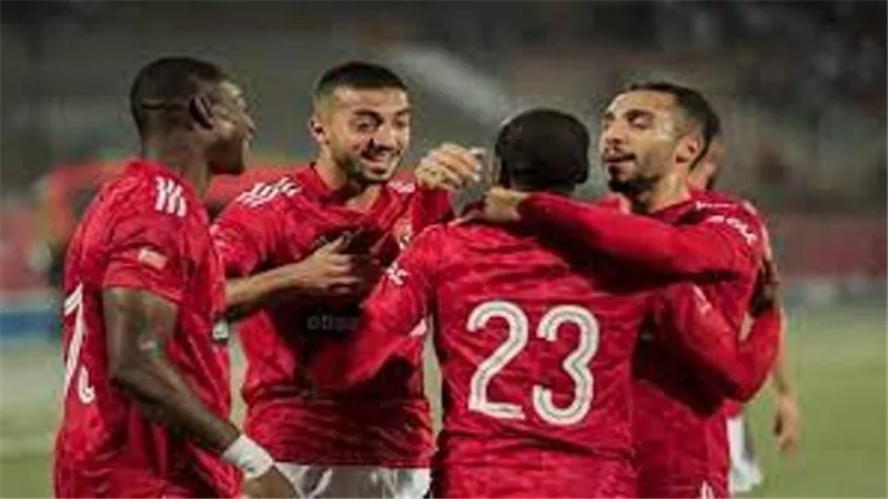دكة بدلاء الاهلى بمباراة سياتل بربع نهائى المونديال