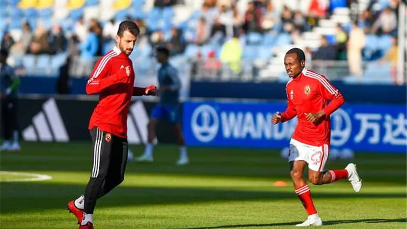 شاهد .. احماء لاعبى الاهلى قبل مواجهة سيانل الامريكى بالمونديال