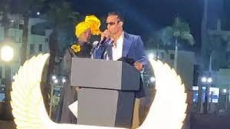أول تعليق من محمد رمضان بعد تكريمه بـ مهرجان الأقصر للسينما