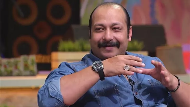 محمد ثروت يهنئ الأهلى بفوزه على سياتل الأمريكى