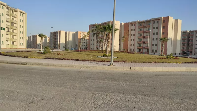 الإسكان : استكمال أعمال الطرق بـ المنيا الجديدة