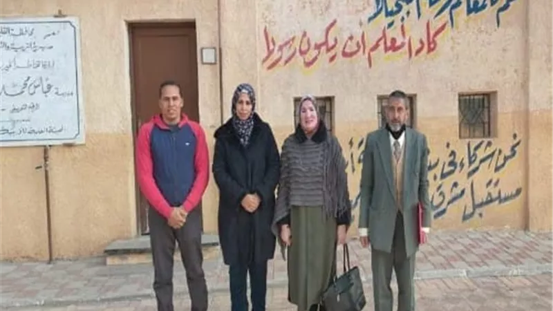 مدير تعليم القناطر الخيرية تتابع استعدادات المدارس للتيرم الثانى