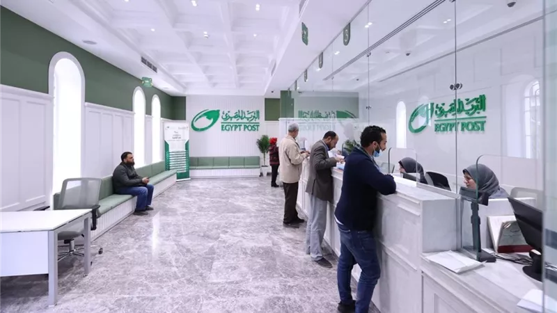 وزير الاتصالات يفتتح مكتبى بريد البرلمان ومول العرب