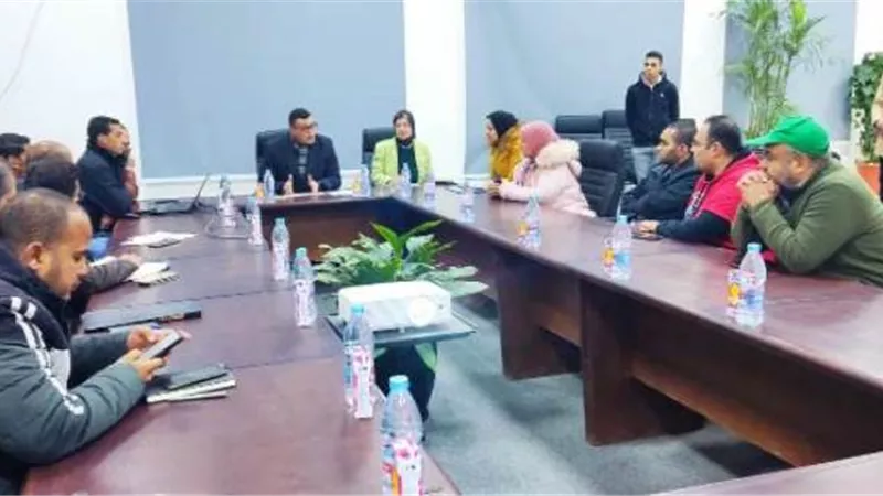 تفاصيل اجتماع قيادات جهاز العاصمة الإدارية مع ممثلى السكان.. صور