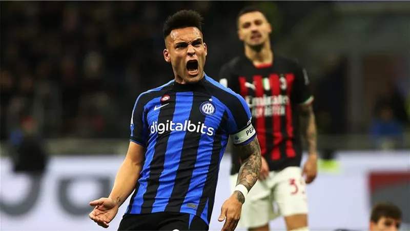 إنتر يفوز على ميلان بهدف نظيف في الدورى الإيطالى