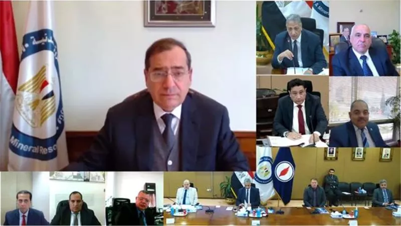 البترول:رفع كفاءة ميناء الحمرا ضمن اهداف مصر لمركز اقليمى لتجارة الغاز