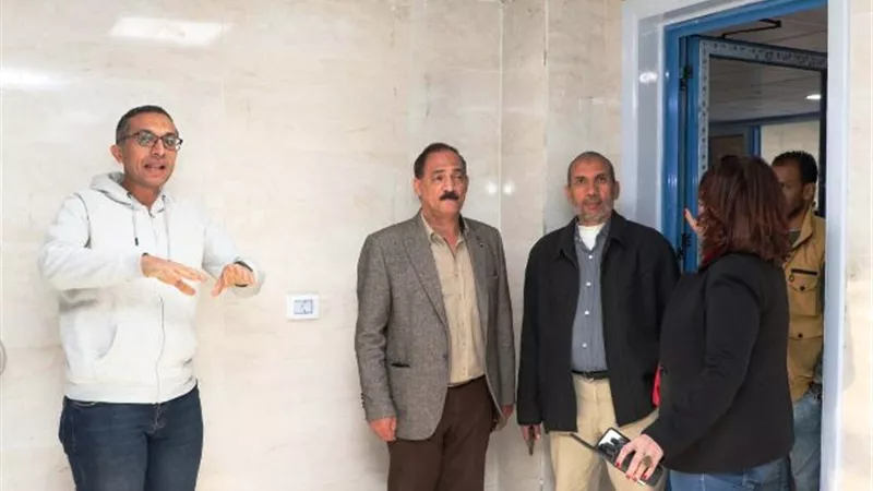 رئيس مياه اسيوط يتفقد المعمل المركزي ويؤكد مطابقة المعمل