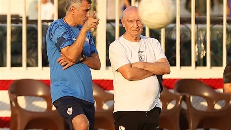 من يقود الزمالك أمام فاركو.. فيريرا أم أسامة نبيه؟ اقرأ التفاصيل