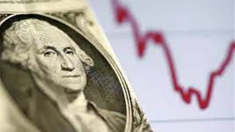الدولار يتوقف عن الصعود ونظيره الأسترالي يصعد