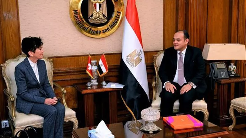وزير التجارة يلتقى السفيرة السويسرية لبحث مجالات التعاون الاقتصاد