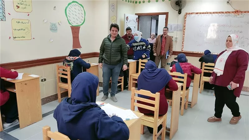 متابعة امتحانات دبلوم معهد التمريض بالتأمين الصحى ببنى سويف