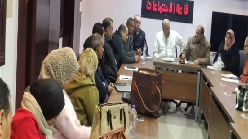 الخطيب يناقش إنجازات حملة