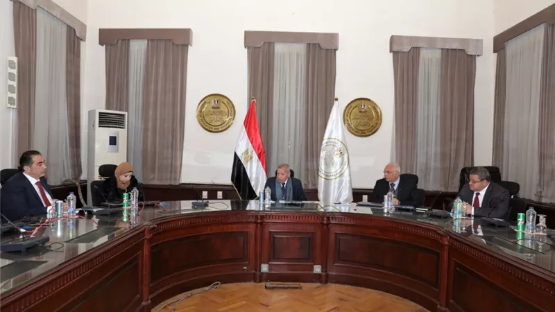 إنشاءمدرسةBLSللتكنولوجياالتطبيقيةفى التطويرالزراعي والطاقةالنظيفة