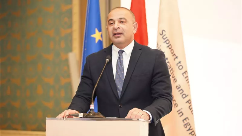 نائب وزيرة التخطيط يشهد إطلاق برنامج الشباب صناع السياسات