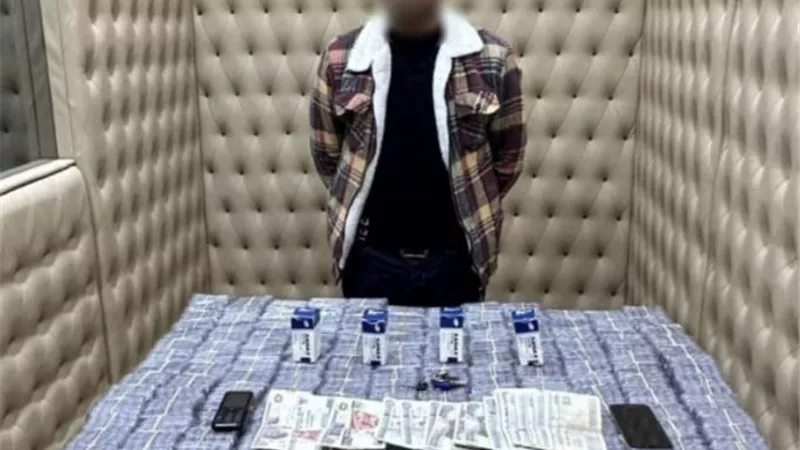 أقراص مخدرة بحوزة عاطل بالدرب الأحمر