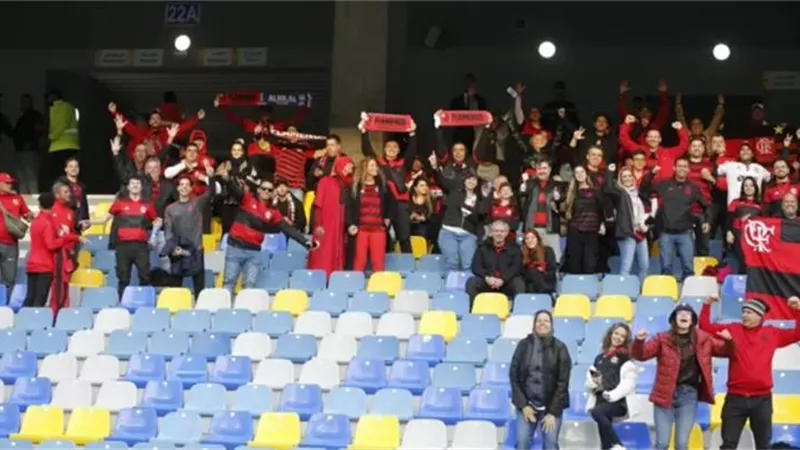 جماهير فلامينجو تقاطع مباراة الأهلي وتقاضي الفيفا