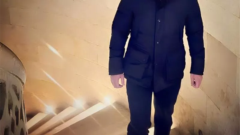 هانى سلامه يخطف الأنظار عبر إنستجرام ويعلق : جمعة مباركة عليكم
