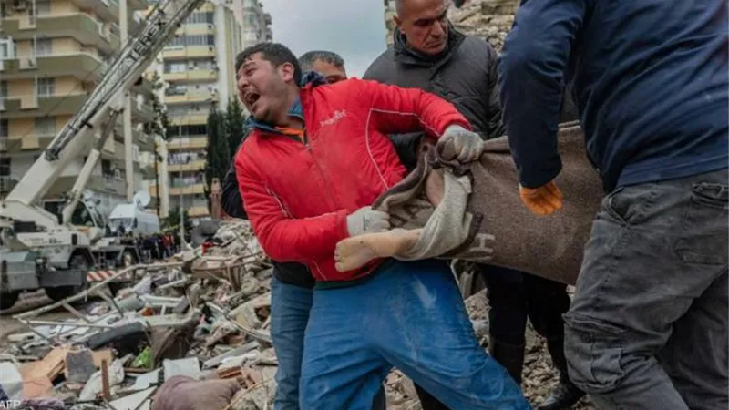 24 ألف قتيل و82 ألف جريح ضحايا الزلزال فى تركيا والشمال السورى