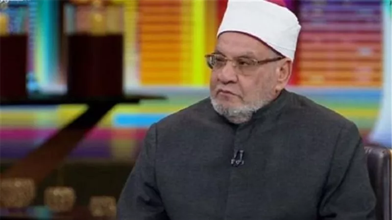 البدء فى قراءة القرآن فى رجب ليُختم فى رمضان..هل يُحسب ختمة؟