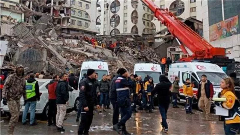 ارتفاع عدد ضحايا الزلزال فى تركيا إلى 20665 شخصا