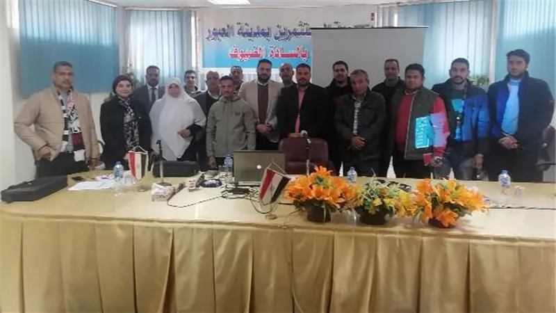 البيئة تقدم الدعم الفنى للمستثمرين فى مدينة العبور