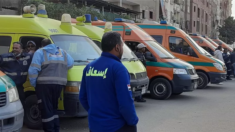 اشتعال النيران بأكبر مصنع ملابس بالسويس وإصابة ٧ من العاملين