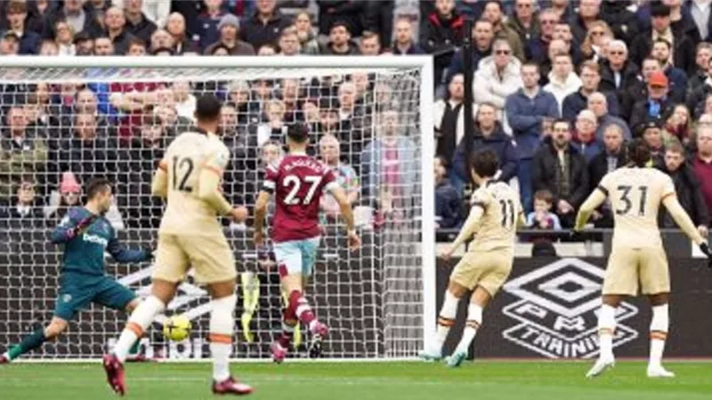 تعادل ايجابي 1-1 في شوط أول مثير بين وست هام وتشيسلسي