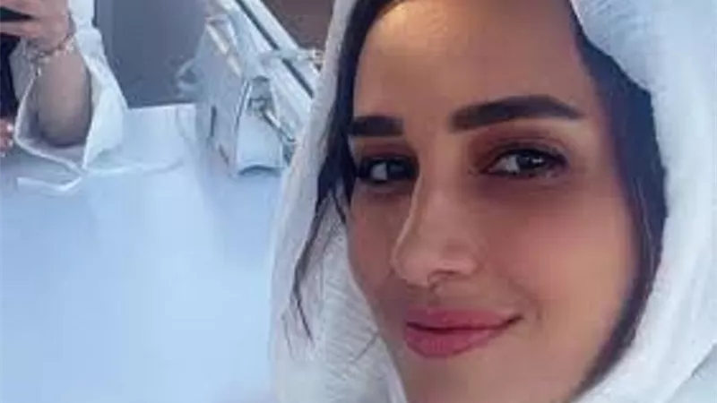 حلا شيحة بدون حجاب مع أبنائها ووالدها فى احدث ظهور.. فيديو