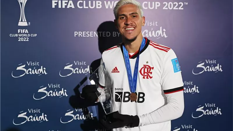بيدرو جيليرمي أفضل لاعب في مباراة الأهلي وفلامينجو