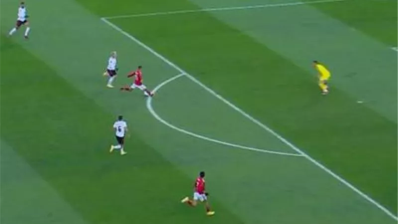 ناقد رياضي: الأهلي هزم نفسه أمام فلامنجو .. فيديو