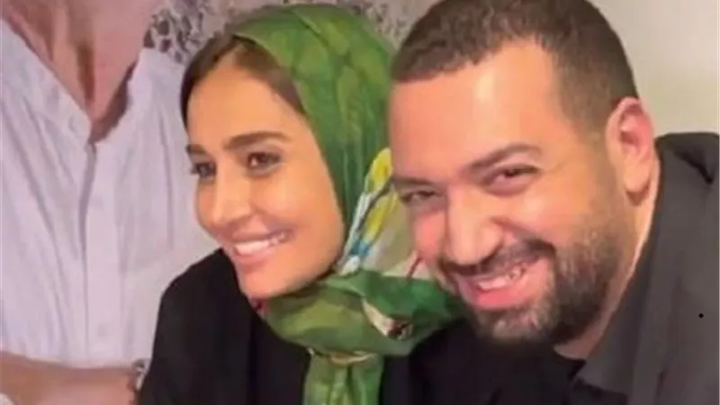 بعد ظهورها بدون حجاب.. حقيقة انفصال حلا شيحة معز ومسعود