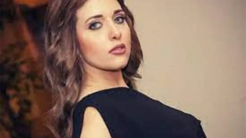 ندي عادل تخطف قلوب محبيها بإطلالة شتوية متميزة.. صور