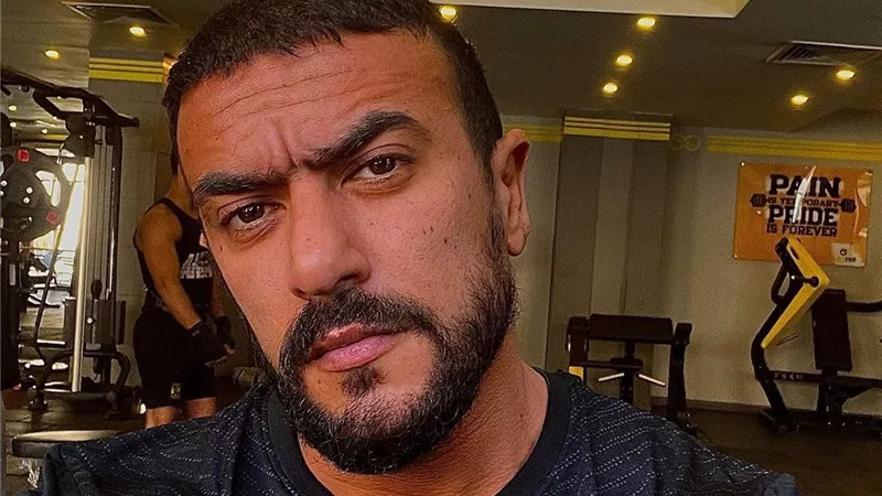 عضلات أحمد العوضي تخطف الانظار على انستجرام.. صور