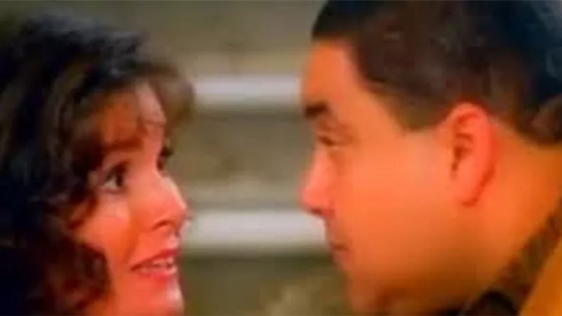 يسرا عن علاقتها بـ علاء ولى الدين 