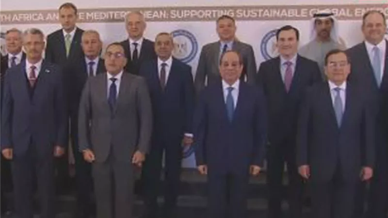 الرئيس يفتتح معرض ومؤتمر مصر الدولي للبترول..اليوم