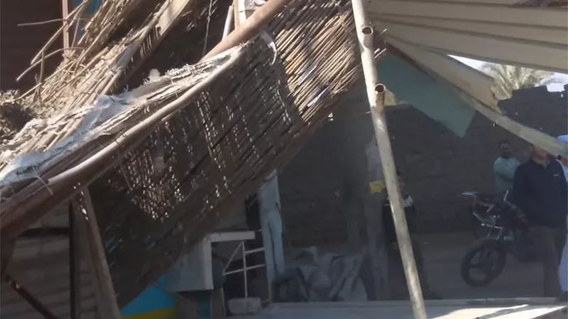 رفع الاشغالات من الشوارع العامة والتندات بطريق العصلوجي الزقازيق