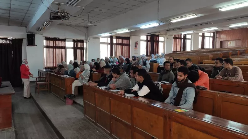 انتظام الدراسة بجامعة بنى سويف مع بداية الفصل الدراسي الثاني