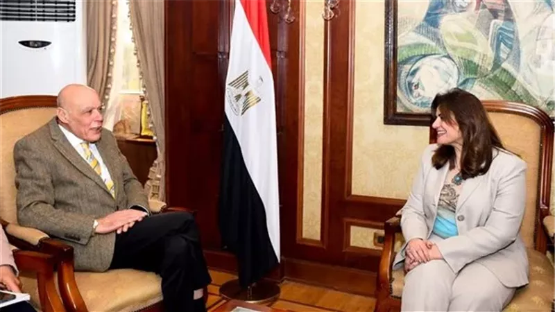 سها الجندى: مستمرون في تنفيذ خطة ربط علمائنا بالخارج بوطنهم مصر