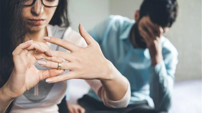 تعرف على حالات يسقط فيها حق الزوجة فى طلب الطلاق