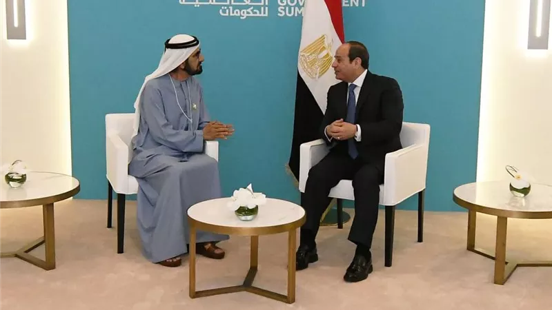 الرئيس السيسي لحاكم دبي:تقدم الإمارات يشكل تجربة تنموية ملهمة لكافة المنطقة