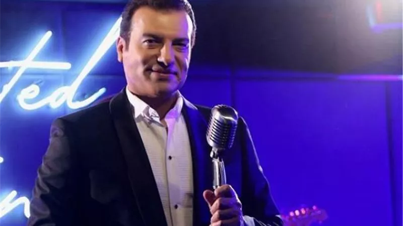 إيهاب توفيق يحيى حفلا غنائيا بأمريكا .. غدا
